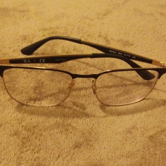 Ray-Ban Black and Gold Frame Glasses - Picture 6 of 7